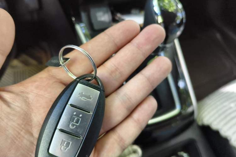 Used Nissan Sylphy 2016 1.6XV CVT Smart Enjoyment Version Vehicle Key