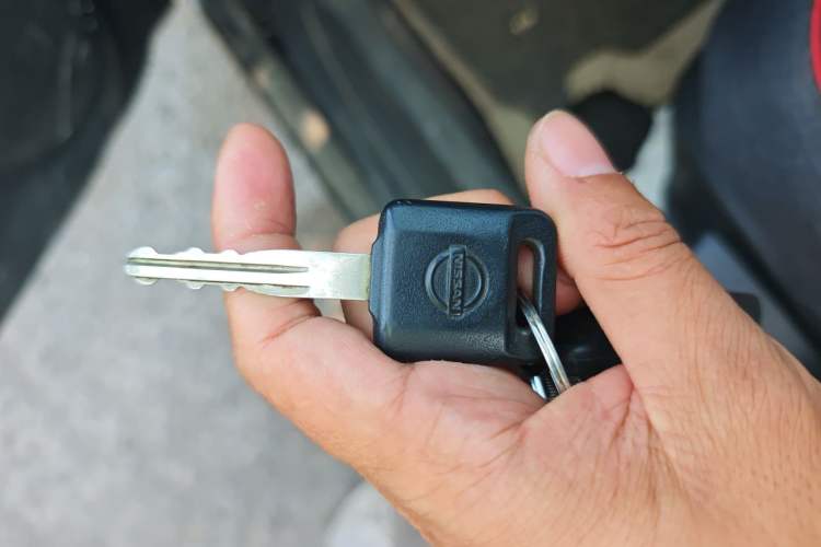 Used Nissan Sylphy 2016 Classic 1.6XL Manual Luxury Edition Vehicle Key