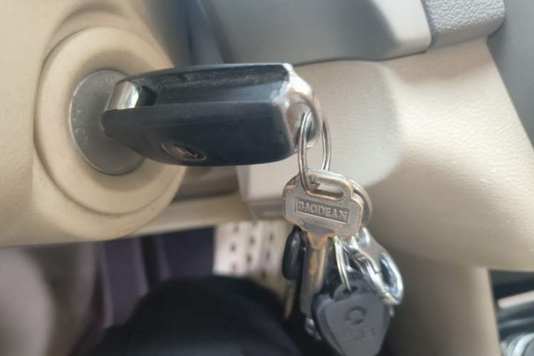 Used Nissan Sylphy 2016 Classic 1.6XE Automatic Comfort Edition Vehicle Key