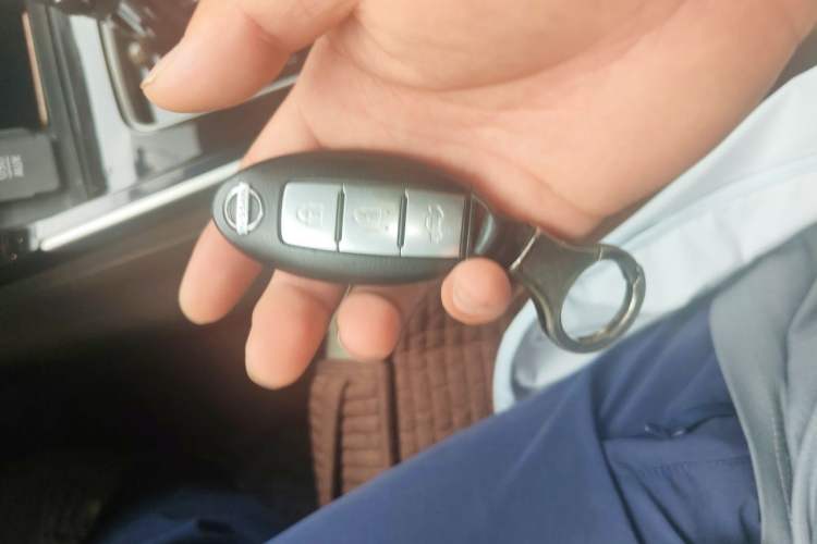 Used Nissan Sylphy 2016 1.6 XL CVT Deluxe Edition Vehicle Key