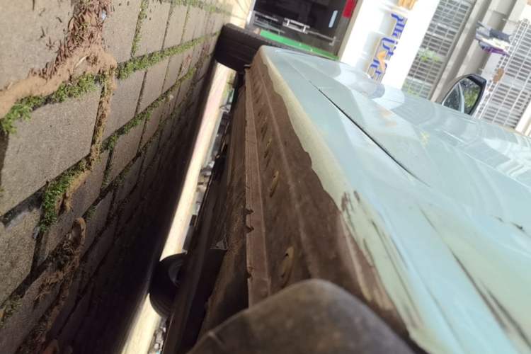 Used Nissan Sylphy 2016 1.6XE CVT Comfort Edition Left Side Sill