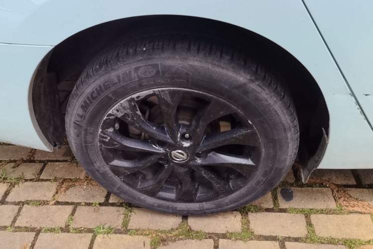 Used Nissan Sylphy 2016 1.6XE CVT Comfort Edition Right Rear Wheel Hub