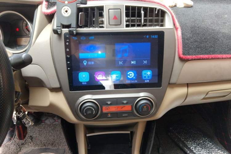 Used Nissan Sylphy 2016 Classic 1.6XE Manual Leading Edition Audio And AC Panel