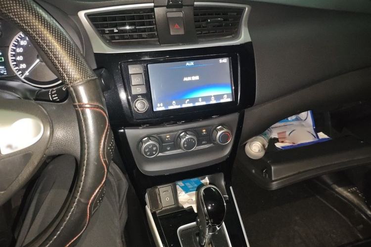 Used Nissan Sylphy 2016 1.6 XL CVT Luxury Edition Audio And AC Panel