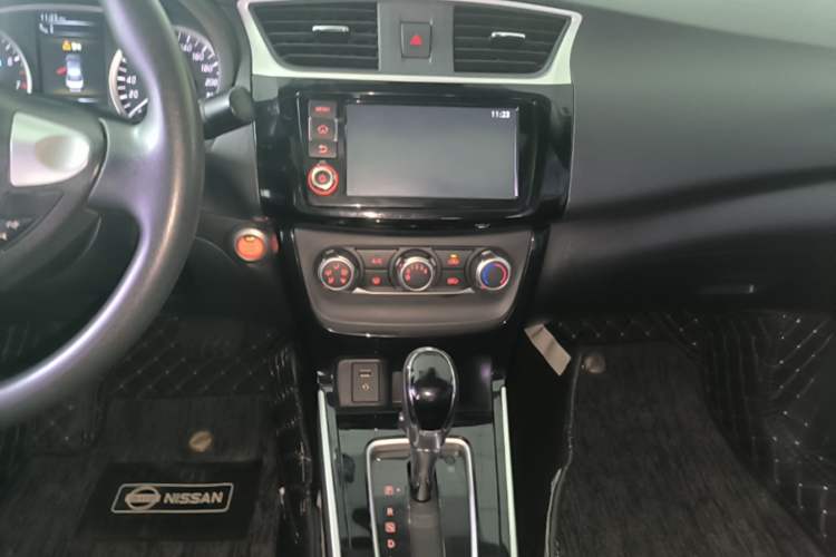 Used Nissan Sylphy 2016 1.6XV CVT ZhiZun Edition Audio And AC Panel