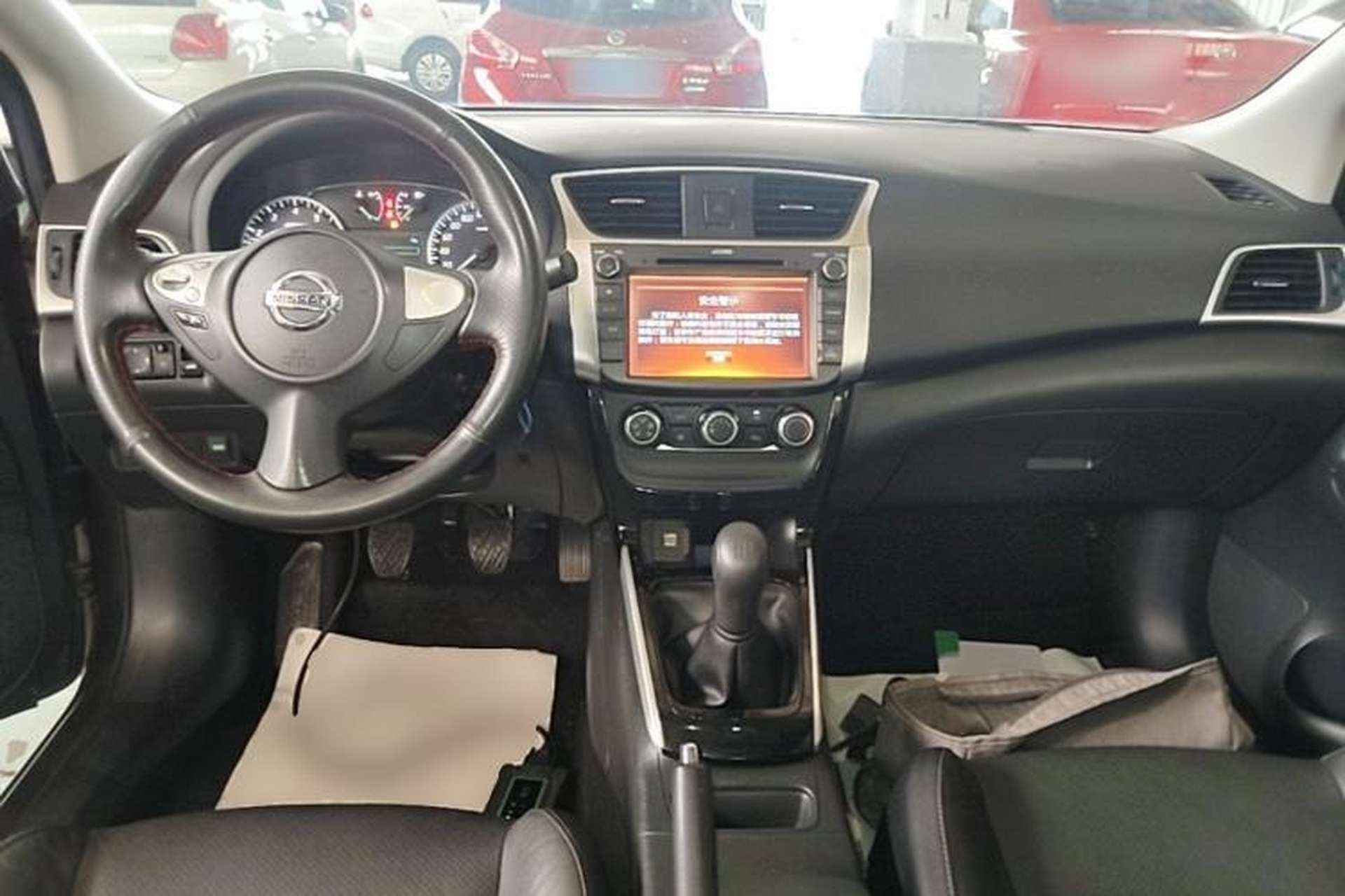 Used Nissan Sylphy 2016 1.6 XL Manual Luxury Edition Center Console
