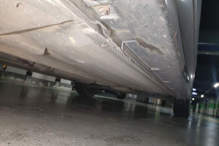 Used Nissan Sylphy 2016 Classic 1.6XE Manual Comfort Edition Chassis Front Left