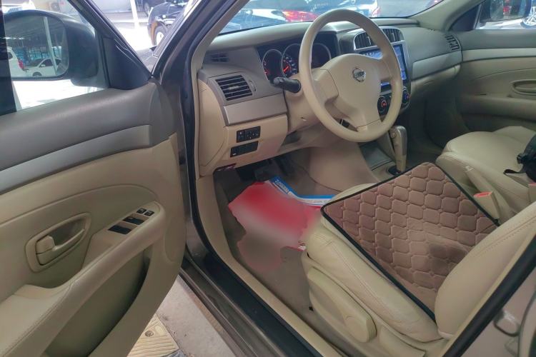 Used Nissan Sylphy 2016 Classic 1.6XE Automatic Leading Edition Driver Seat