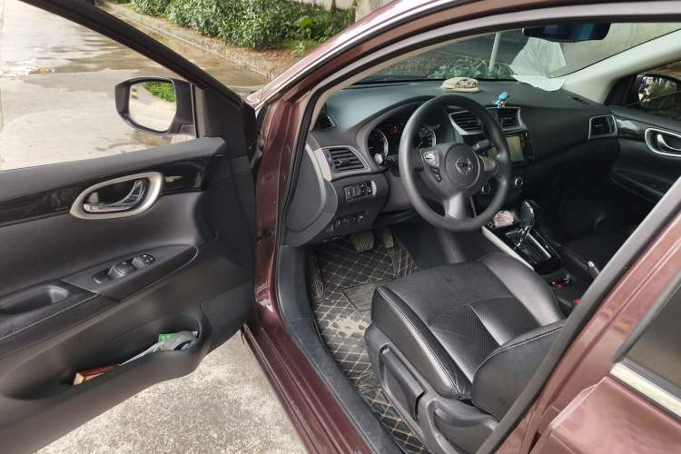 Used Nissan Sylphy 2016 1.6 XL CVT Deluxe Edition Driver Seat