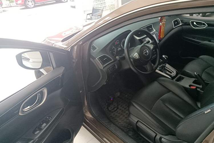 Used Nissan Sylphy 2016 1.6XV CVT Smart Enjoyment Version Driver Seat