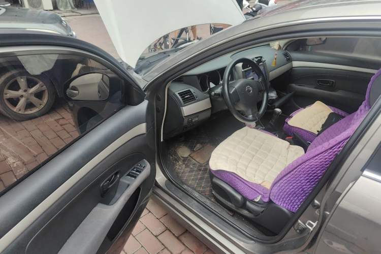 Used Nissan Sylphy 2016 Classic 1.6XE Manual Leading Edition Driver Seat