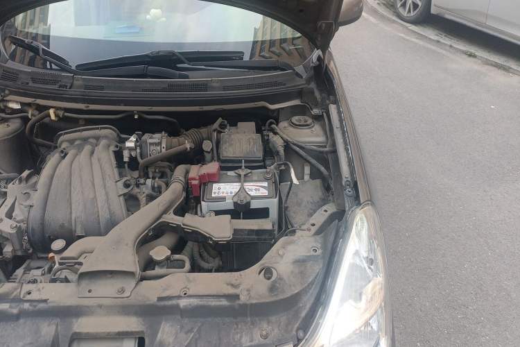 Used Nissan Sylphy 2016 Classic 1.6XE Manual Comfort Edition Engine Bay Left