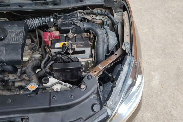 Used Nissan Sylphy 2016 1.6XV CVT Smart Enjoyment Version Engine Bay Left