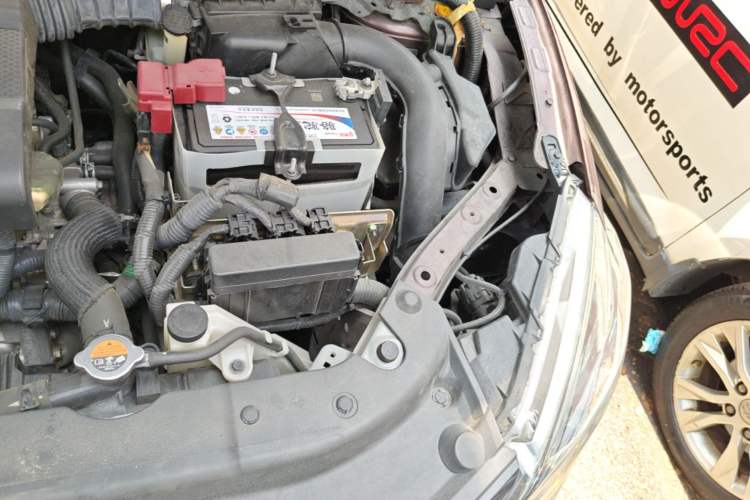 Used Nissan Sylphy 2016 1.6 XL CVT Luxury Edition Engine Bay Left
