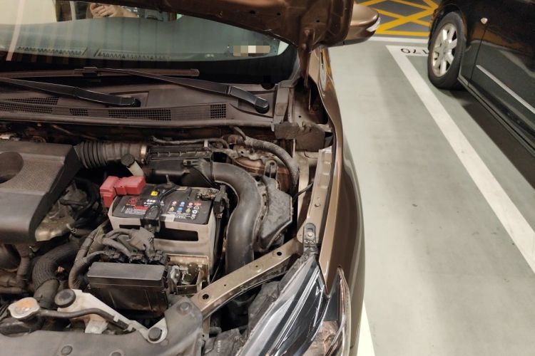 Used Nissan Sylphy 2016 Classic 1.6 XL Automatic Luxury Edition Engine Bay Left