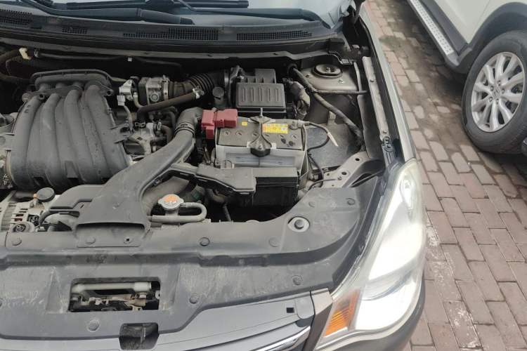 Used Nissan Sylphy 2016 Classic 1.6XE Manual Leading Edition Engine Bay Left