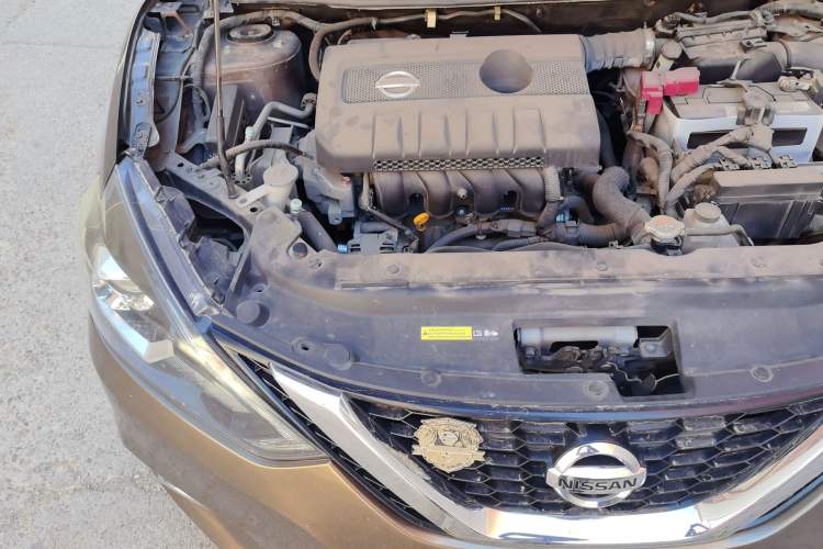 Used Nissan Sylphy 2016 1.6XV CVT Smart Enjoyment Version Engine Bay Right
