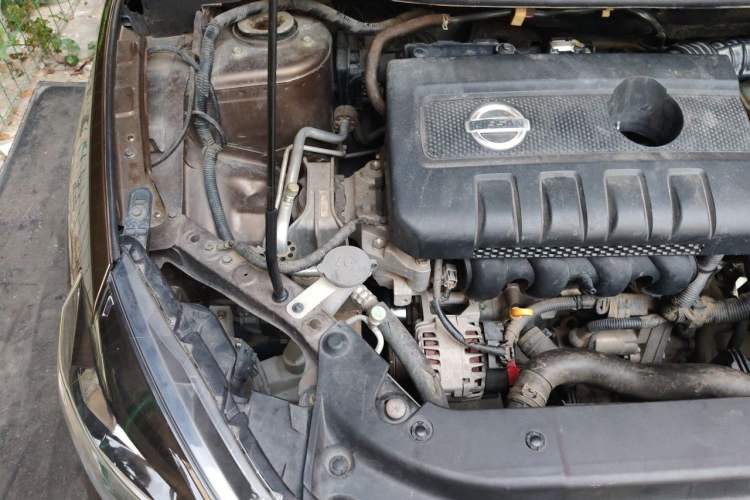 Used Nissan Sylphy 2016 1.6XV CVT Smart Enjoyment Version Engine Bay Right