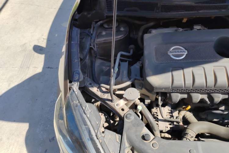 Used Nissan Sylphy 2016 1.6 XL CVT Deluxe Edition Engine Bay Right