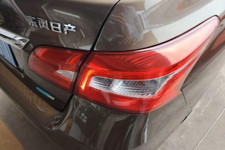 Used Nissan Sylphy 2016 1.6XV CVT Smart Enjoyment Version Exterior 3