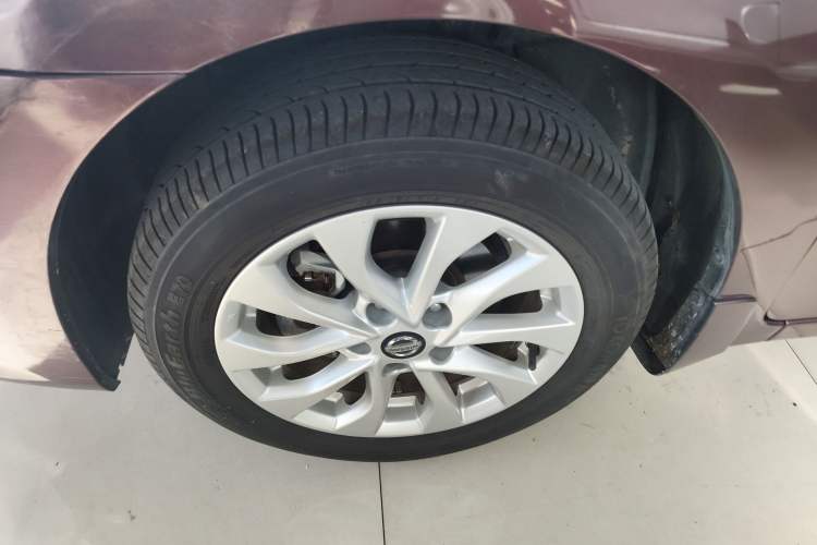 Used Nissan Sylphy 2016 1.6 XL CVT Deluxe Edition Exterior 4