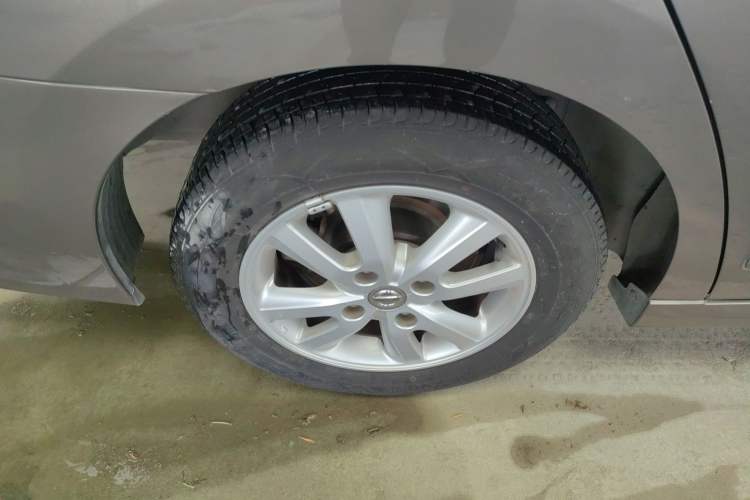 Used Nissan Sylphy 2016 Classic 1.6XE Automatic Leading Edition Exterior 5