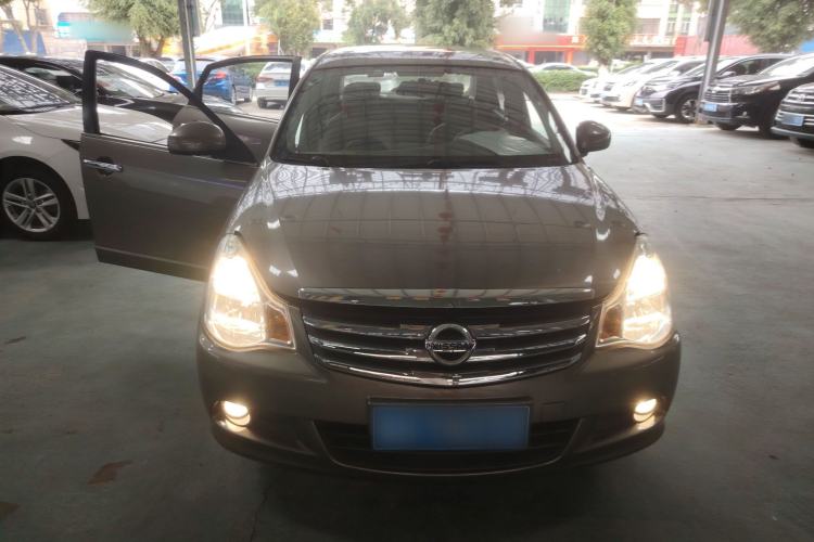 Used Nissan Sylphy 2016 Classic 1.6XE Automatic Leading Edition Front