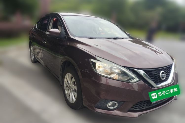 Used Nissan Sylphy 2016 1.6 XL CVT Deluxe Edition Front Right 45 Deg