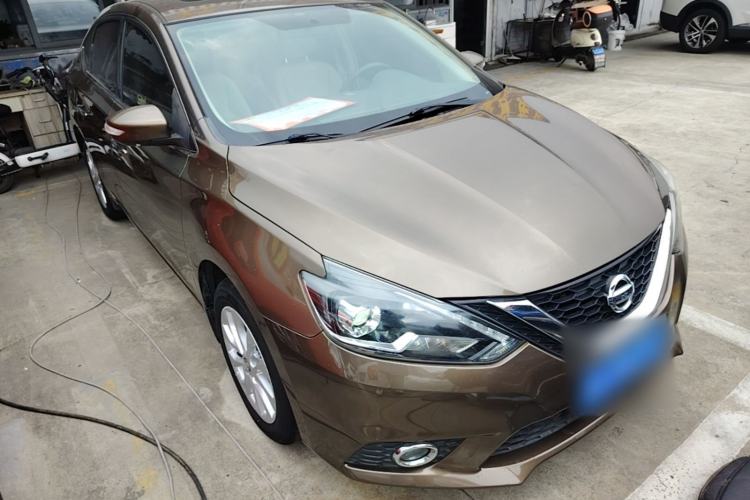 Used Nissan Sylphy 2016 1.6XV CVT Smart Enjoyment Version Front Right 45 Deg