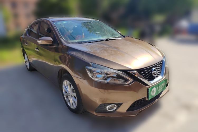 Used Nissan Sylphy 2016 1.6 XL CVT Deluxe Edition Front Right 45 Deg