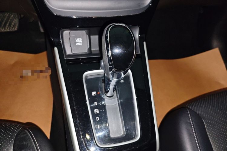 Used Nissan Sylphy 2016 1.6XV CVT Smart Enjoyment Version Gear Lever
