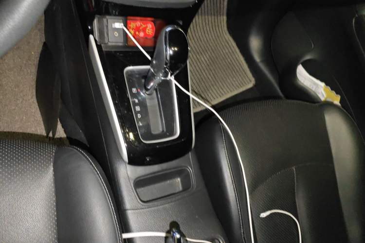 Used Nissan Sylphy 2016 1.6XV CVT Smart Enjoyment Version Gear Lever