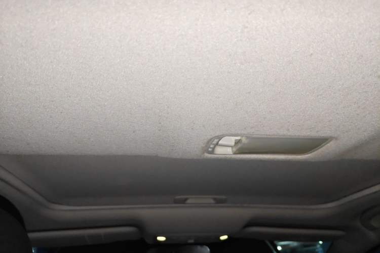 Used Nissan Sylphy 2016 1.6 XL CVT Deluxe Edition Headliner