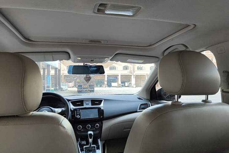 Used Nissan Sylphy 2016 1.6 XL CVT Deluxe Edition Headliner