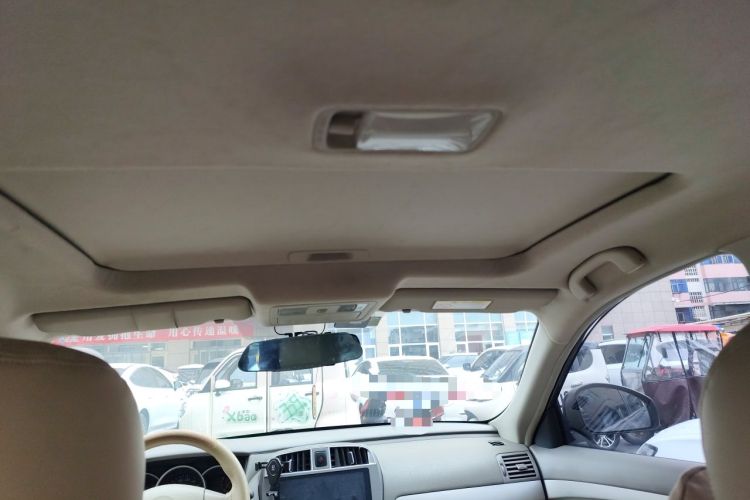 Used Nissan Sylphy 2016 Classic 1.6XE Manual Leading Edition Headliner