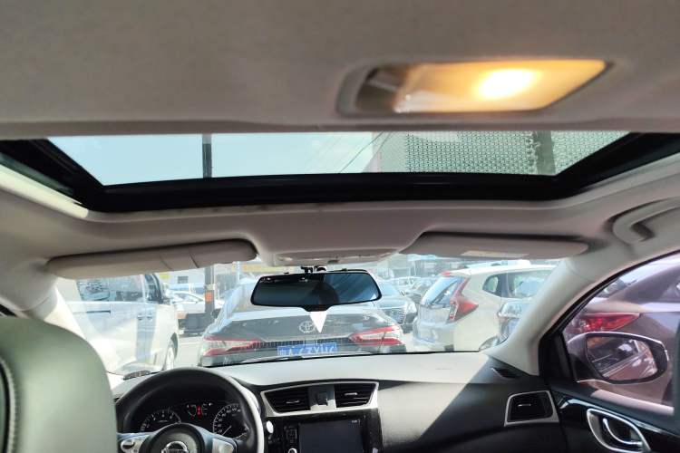 Used Nissan Sylphy 2016 1.6 XL CVT Deluxe Edition Headliner