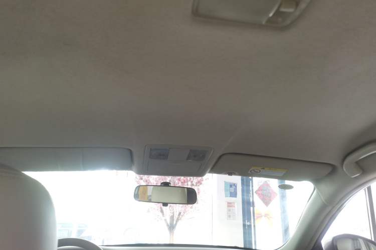 Used Nissan Sylphy 2016 Classic 1.6XE Automatic Comfort Edition Headliner