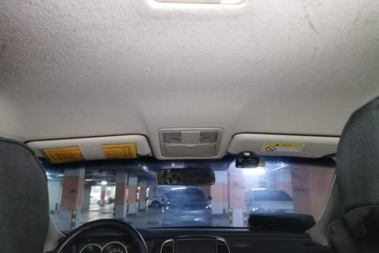 Used Nissan Sylphy 2016 Classic 1.6XE Automatic Comfort Edition Headliner