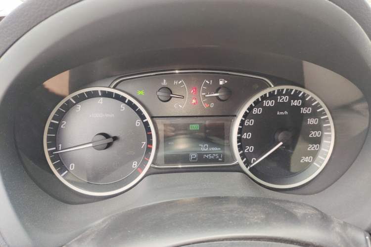 Used Nissan Sylphy 2016 1.6 XL CVT Deluxe Edition Instrument Cluster
