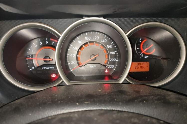Used Nissan Sylphy 2016 Classic 1.6XE Manual Comfort Edition Instrument Cluster