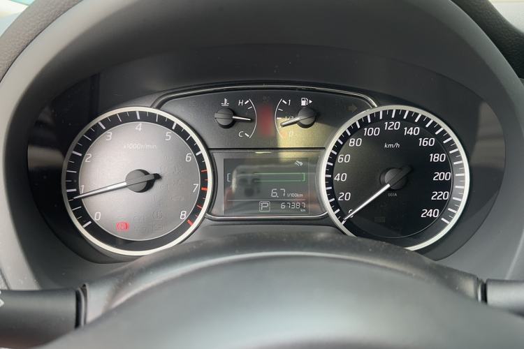 Used Nissan Sylphy 2016 1.6 XL CVT Luxury Edition Instrument Cluster