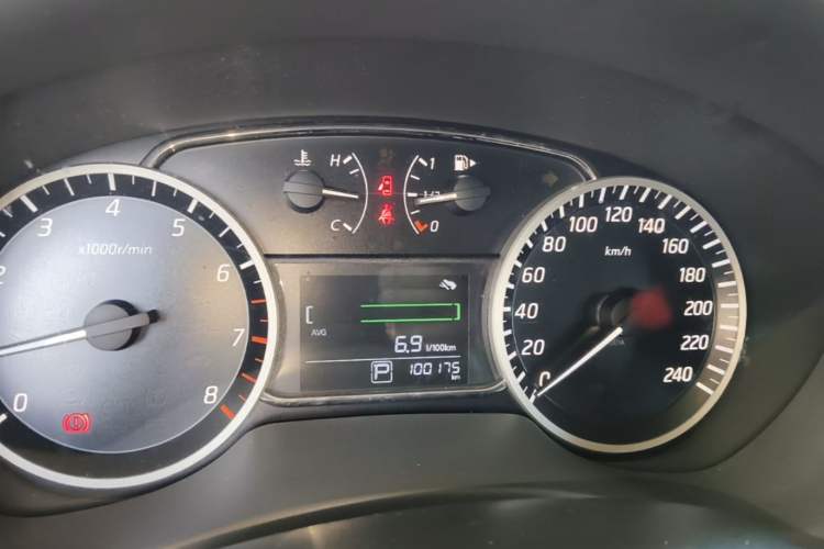 Used Nissan Sylphy 2016 1.6 XL CVT Luxury Edition Instrument Cluster