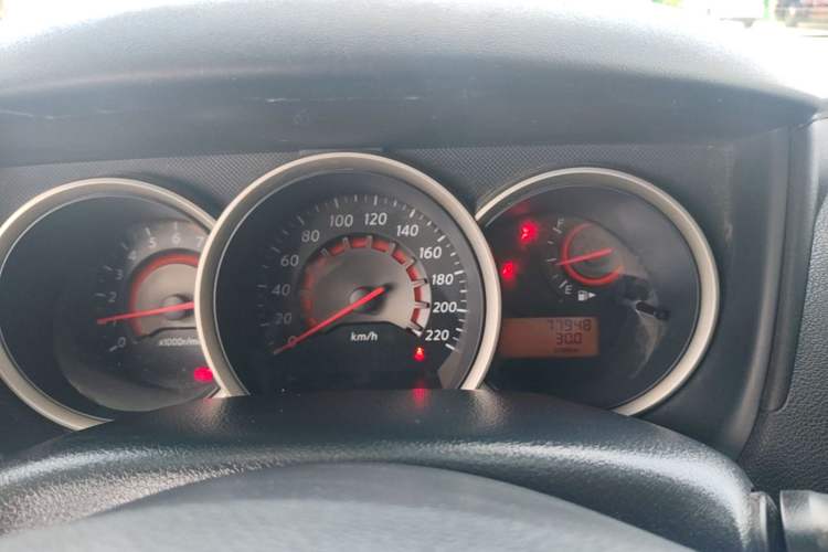 Used Nissan Sylphy 2016 Classic 1.6XE Manual Leading Edition Instrument Cluster