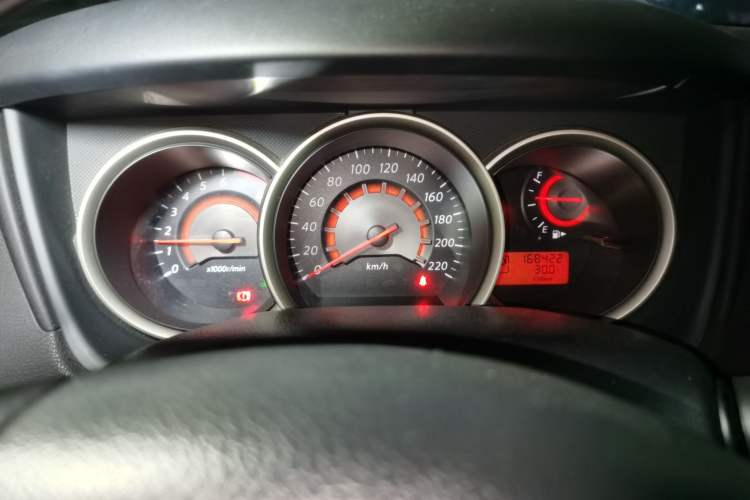 Used Nissan Sylphy 2016 Classic 1.6XE Automatic Comfort Edition Instrument Cluster