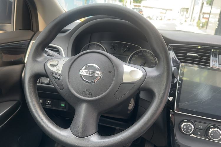 Used Nissan Sylphy 2016 1.6 XL CVT Luxury Edition Interior 1