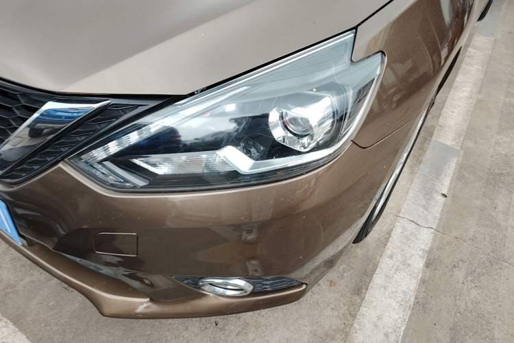 Used Nissan Sylphy 2016 1.6XV CVT Smart Enjoyment Version Left Front Headlight