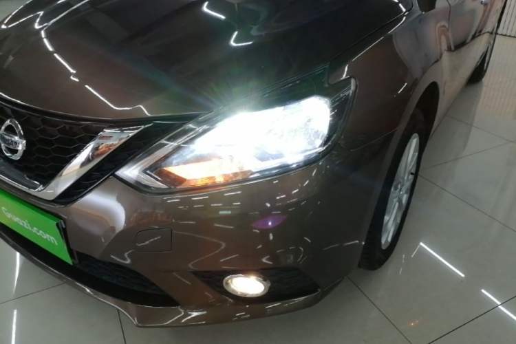Used Nissan Sylphy 2016 1.6 XL CVT Deluxe Edition Left Front Headlight