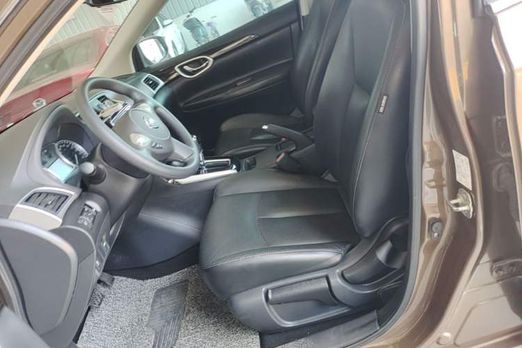 Used Nissan Sylphy 2016 1.6XV CVT Smart Enjoyment Version Left Front Seat