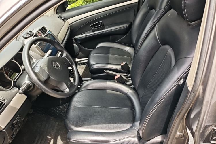 Used Nissan Sylphy 2016 Classic 1.6XE Automatic Leading Edition Left Front Seat