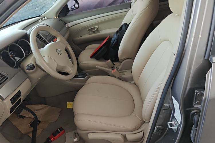 Used Nissan Sylphy 2016 Classic 1.6XE Automatic Comfort Edition Left Front Seat